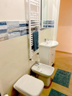 Pratello Republic - Bologna City Center Apartment - 4