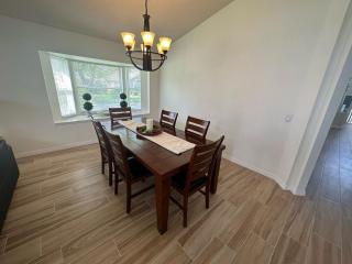 Updated Pool Villa - Southern Dunes - Haines City - 2