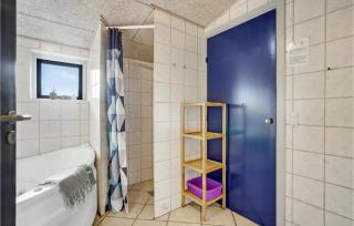 Amazing Home In Juelsminde With Sauna - Sønderby - 3