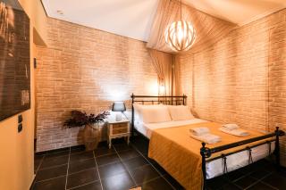 IRIDA COZY HOUSE center - Volos - 9