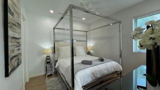 2bdr Seven Mile Beach Corridor - ONE Canal Resort - 3