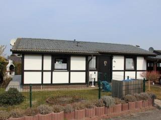 Schönes Familien und Hunde-freundliches Ferienhaus in Strandnähe, sehr ruhige zentrale Lage - Butjadingen - 9