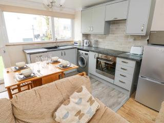The Chalet - Pembroke - 5