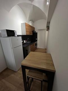 Studio en RDC atypique - Draguignan - 5