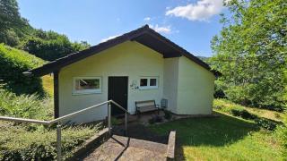 Ferienhaus mit Garten im Naturpark Südeifel - Biersdorf - 0