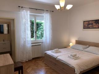 Erdgeschosswohnung mit Terrasse für sechs Personen - Kampor - 3