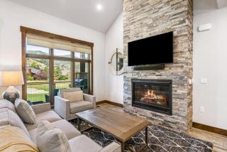 Powder Inn Luxury Condo Near Canyons Village - Park City - 9