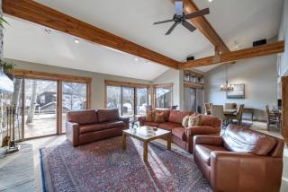 Rustic Elegance Located near PCM with Hot Tub - Park City - 6