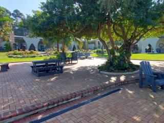 Lodge Azure - Port Edward - 3