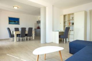 Nette Wohnung In Duće Mit Großer Terrasse - Duće - 4
