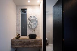 Path Suites III - Chania - 4