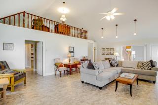 Waterfront Cambridge Home Pool and Dock! - Cambridge - 6