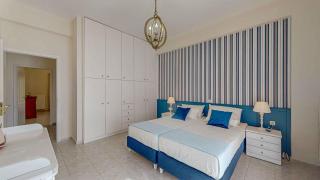 Villa Manetti with Private Pool and Garden by Hospi - 1