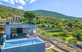 Amazing Home In Brovinje - Brovinje - 3