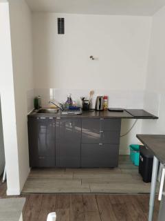 Studio dans immeuble tranquille - Lisieux - 1