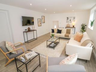 Botterham House - Dudley - 3