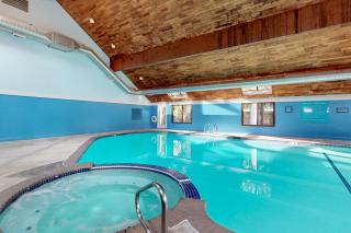 1 BR Mtn Apartment with Wood Fireplace and Pool - 0