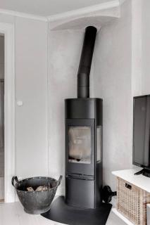 Hjorted - Ferienhaus mit Kamin in direkter Seelage - Hjorted - 3
