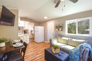 La Grange Home with Covered Patio and Gas Grill! - La Grange - 6