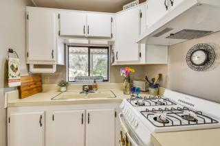 La Grange Home with Covered Patio and Gas Grill! - La Grange - 3