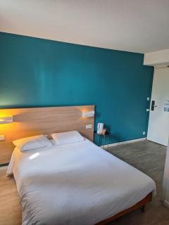 Brit Hotel Essentiel Tours Nord - Tours - 9