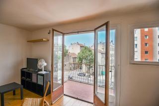 Bail mobilité - Studio avec balcon proche Timone - Marseille - 0