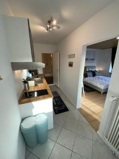 Stilvoll eingerichtete Ferienwohnung mit Terrasse in Tossens - Butjadingen - 4