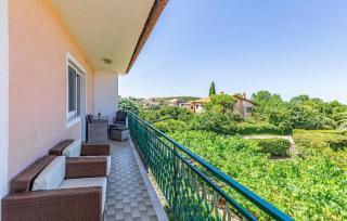 Strandnahes Ferienhaus mit zwei Wohnungen, Terrasse und einem Garten mit Pool - Pula - 9