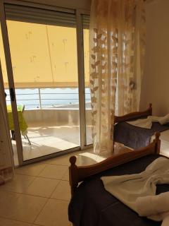 Front line 2 bedroom apartment - Saranda - 2
