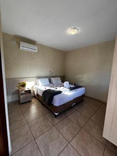 SR Stallage Hotel - São Pedro - 2