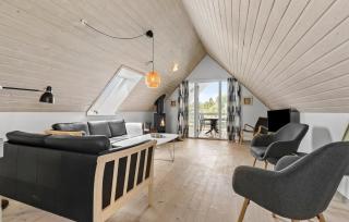 Amazing Home In Glesborg With Sauna - 8