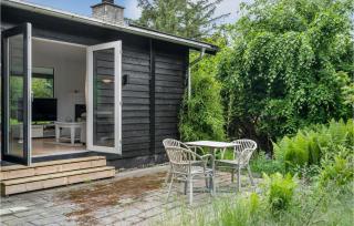 2 Bedroom Cozy Home In Dronningmølle - 3