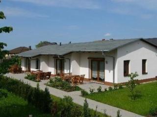 Charmante Ferienwohnung mit Terrasse - Saal - 0
