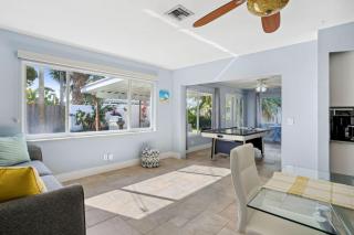 Beach Retreat Downtown Hot Tub - Delray Beach - 0