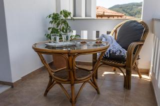 Wood & Grey Apartment - Skopelos - 8