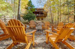 Buck Board Lodge w/ Hot Tub, Fire Pit & Game Room! - 9