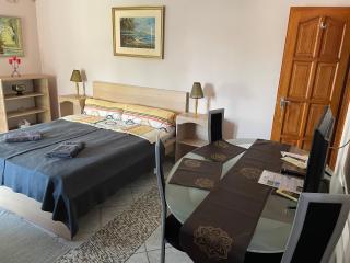 Sétány Apartman-és Vendégház - 2