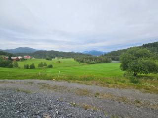 Gårdsidyll i flotte omgivelser - Ålesund - 1