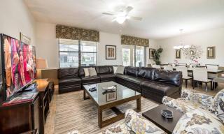 Open 8 Bdrm Home with Pool in Champions Gate - Davenport - 4