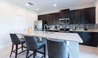 Modern 5 Bdrm Home with Themed Games Room at Encore - Orlando - 2