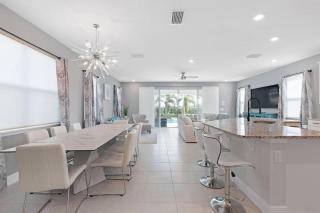 EC471 - Chic Oasis With Private Pool and Spa at Encore - Orlando - 1
