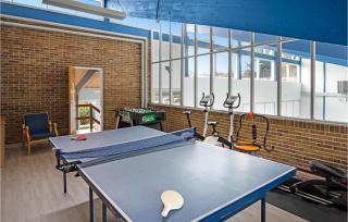 1 Bedroom Lovely Apartment In Nexø - 3