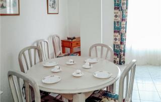 Awesome Apartment In Los Urrutias - Los Urrutias - 8