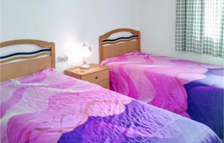 Awesome Apartment In Los Urrutias - Los Urrutias - 1