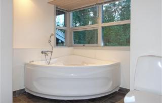 3 Bedroom Beautiful Home In Nexø - Vester Sømarken - 4