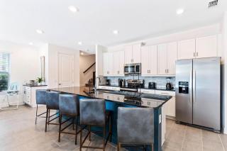 W460 - Surf Shack With Games Room at Reunion - Kissimmee - 2