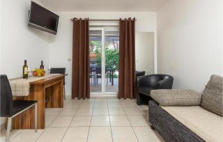 Gorgeous Apartment In Medulin With Wifi - Medulin - 8