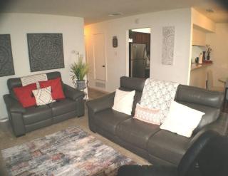 Las Sombras #905 Stylish condo with Pool, close NE Hosp, Fort SH, Randall AFB - 5