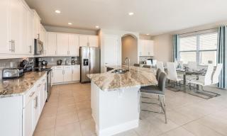 Airy 6 Bdrm House with Private Pool in Encore - Orlando - 1