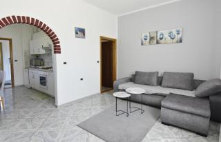 Klimatisierte Wohnung in Valica mit Großem Garten - Umag - 8